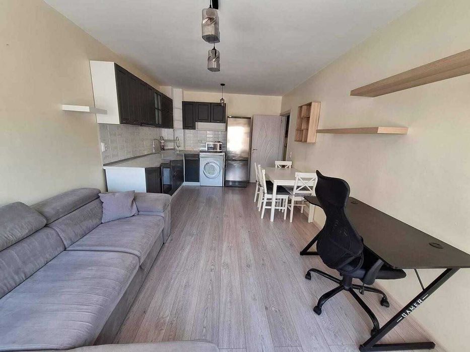 Двустаен Апартамент в Кършияка