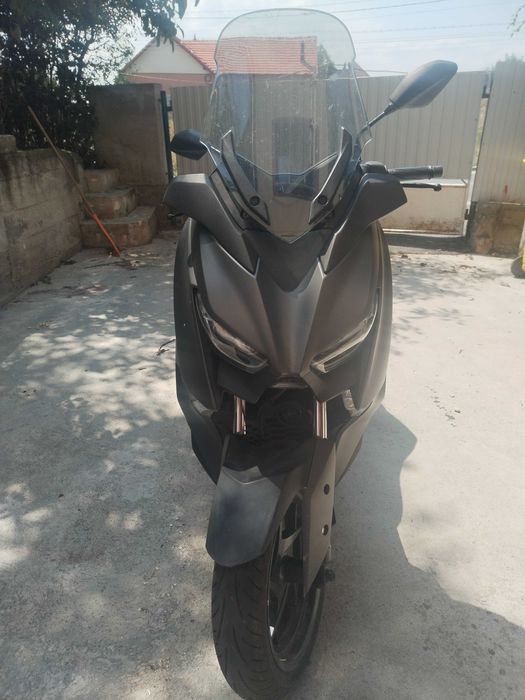 Yamaha Xmax 300cc