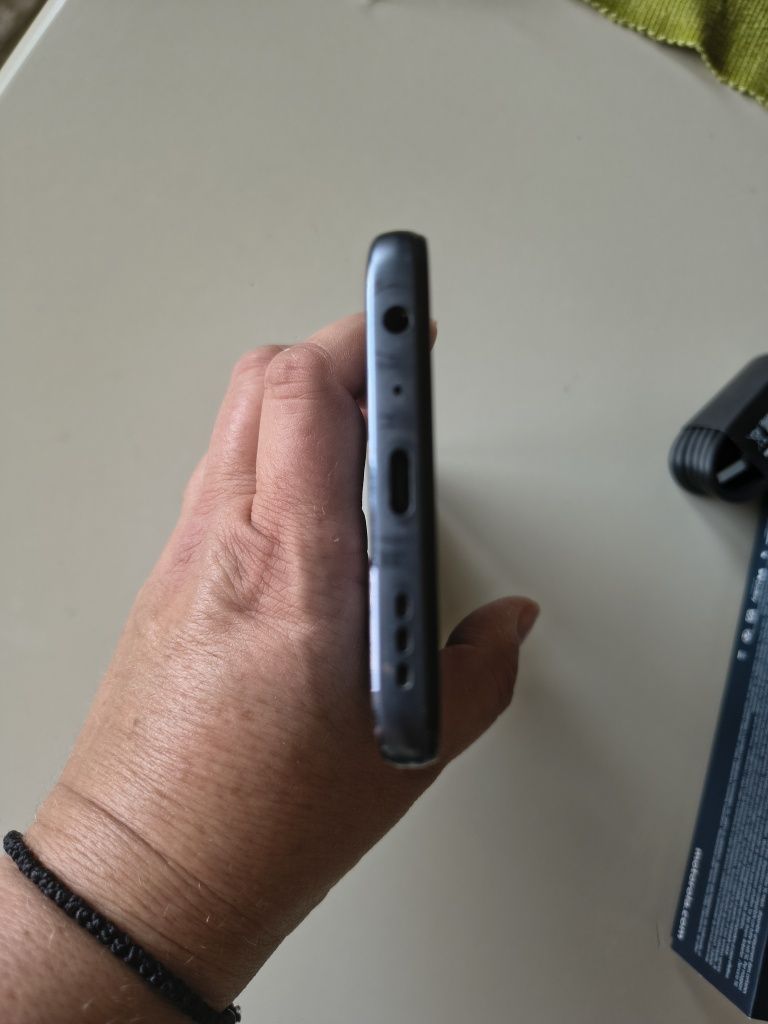 Продавам Motorola G62 5G