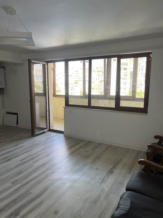 Apartament 3 camere de inchiriat Mazepa
