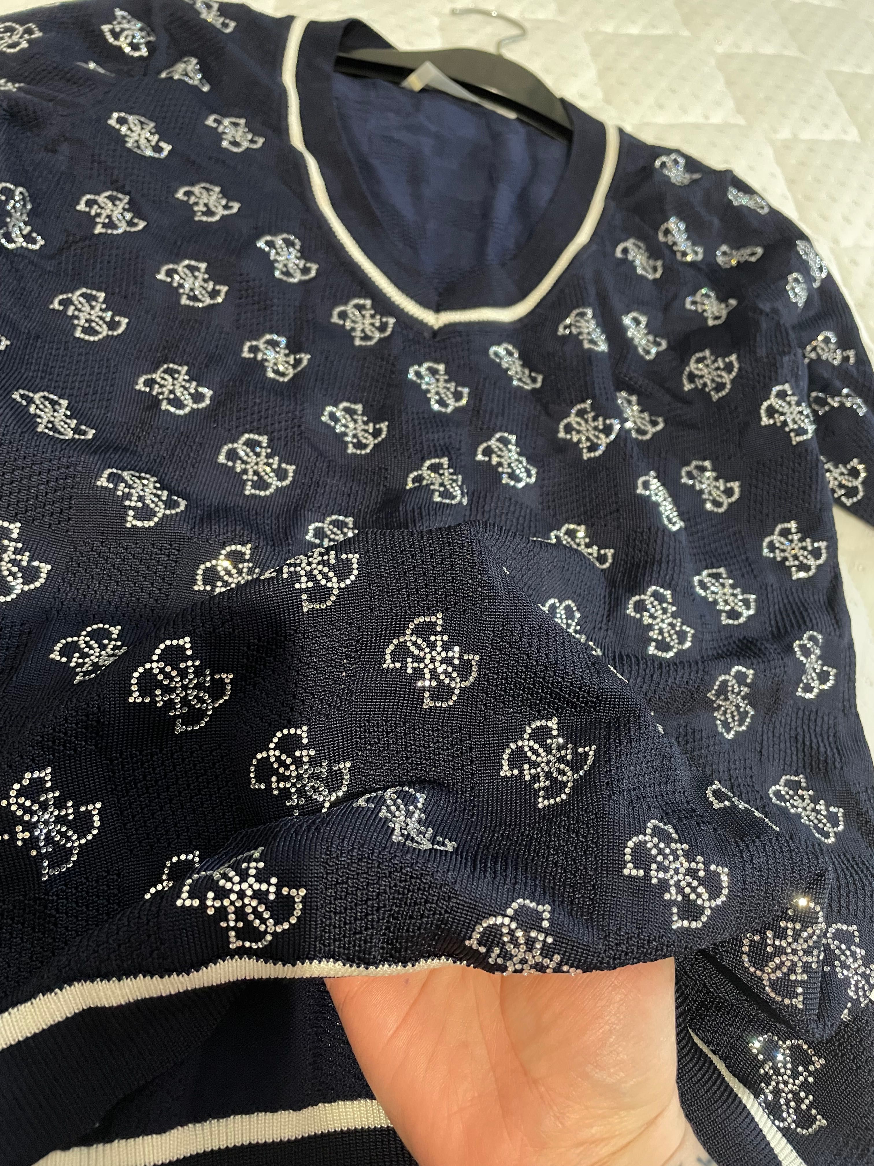 Блуза на Guess тъмносин