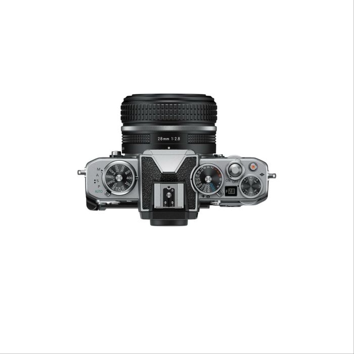 Nikon Z fc Kit cu Obiectiv 28mm f/2.8 SE - Nou ! Garantie 2 ani !
