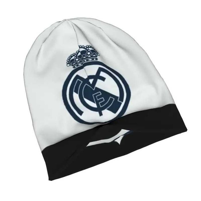 Căciulă călduroasă RealMadrid  cu stil și atitudine