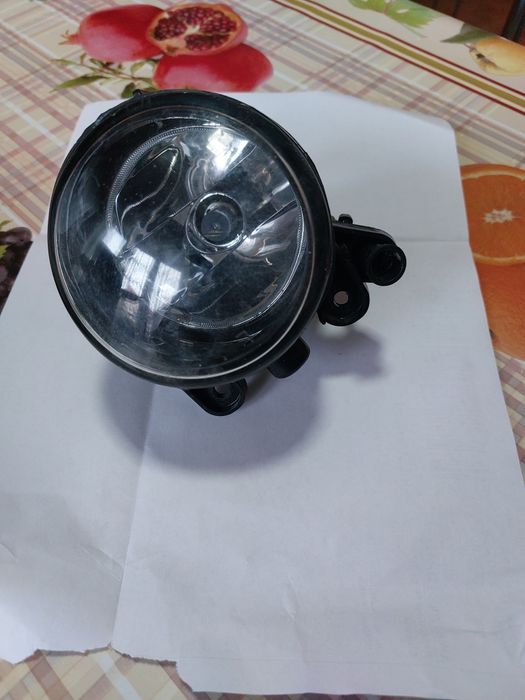 Vând proector ceață vw golf 5 2003-2009