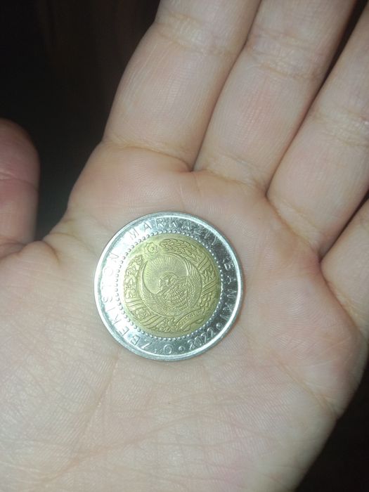 Это коллекционная монета если хотите её купить покупайте за 10 млн