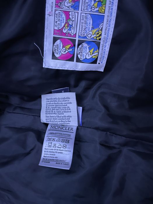 Яке Moncler NFC