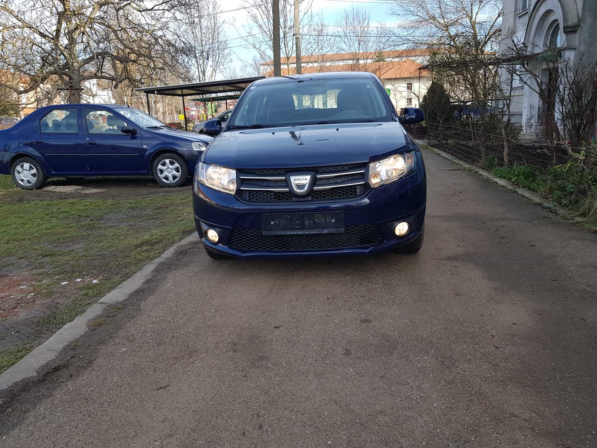 Vand Dacia Sandero 1. 2 benzina, 75 cp, clima 128400 km, an 06, 2015