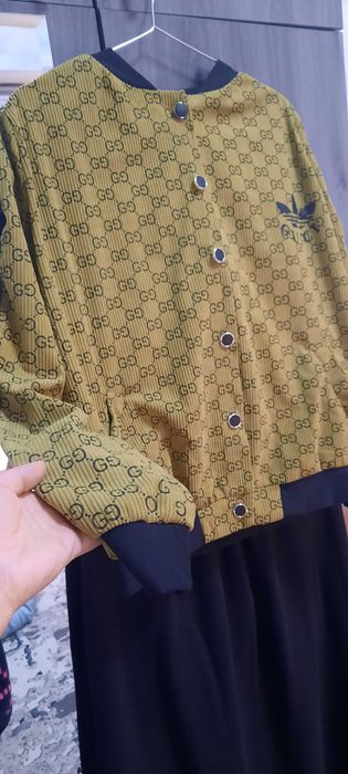 Аёллар учун кофта юбка