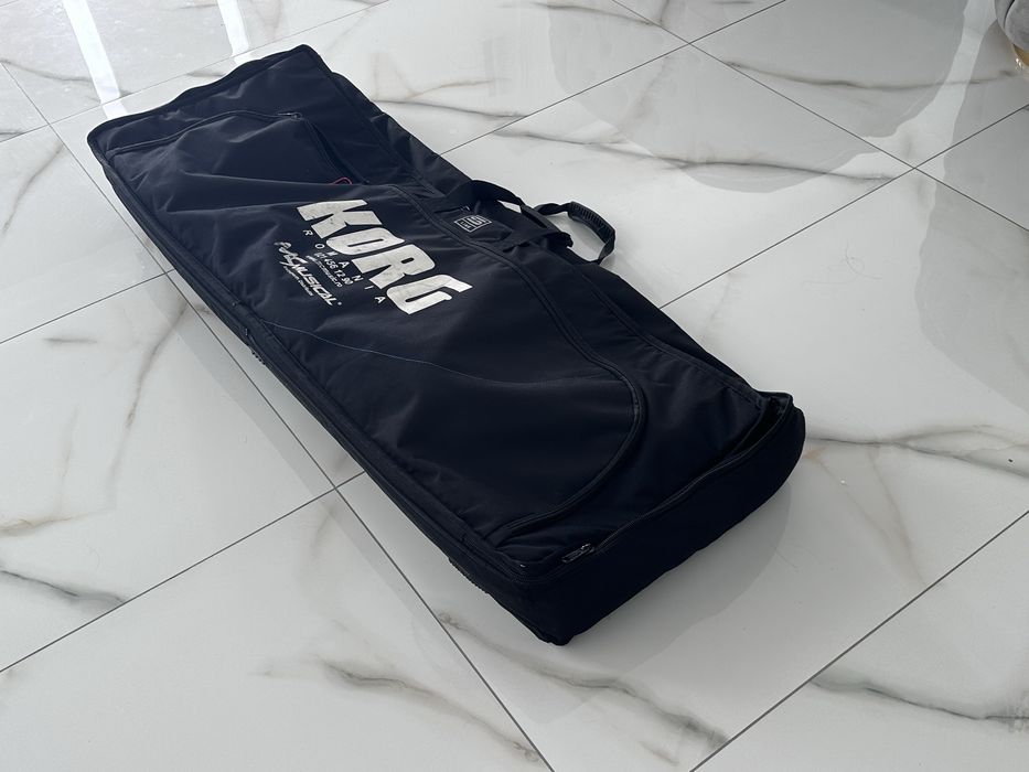 Husa orga / 1 Model korg originala si cealalta facuta pe comanda