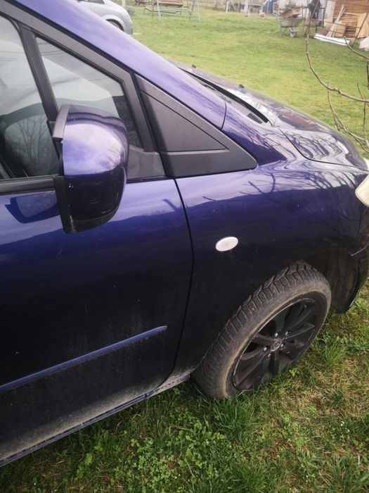 Mazda 5 2006 на части