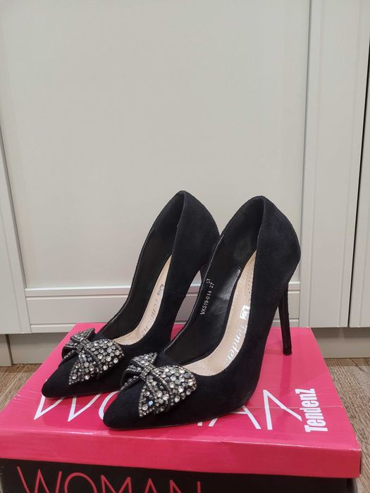 Разпродажба: ОБУВКИ