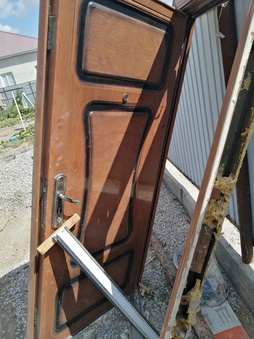 Есік саьылады 1де 2/5 жақдайы жақсы