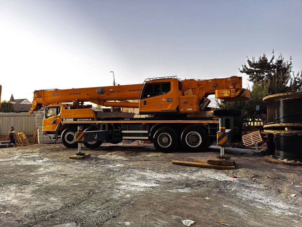 автокран сотилади XCMG 50 Тонна ,  автокраны , avtokran sotiladi