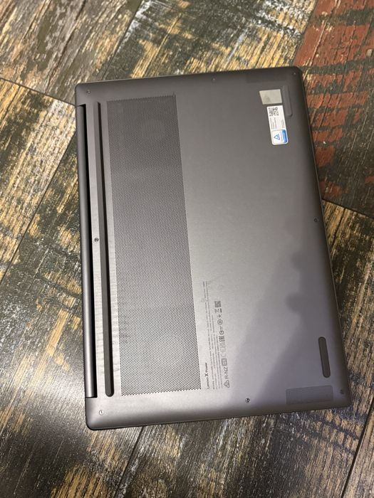 Lenovo Yoga Pro 9 16”, 3.2K 165Hz, 64GB RAM -Mini-LED, RTX 4070