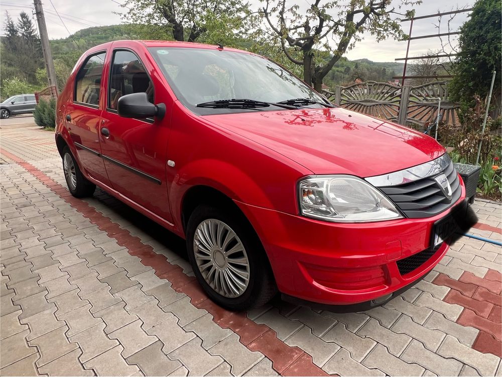 Dacia logan benzina 1.2 an 2010