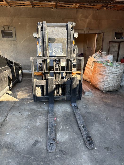 Ханча кара 5т !!! в идеалном состояние !!! Xancha kara 5 tonna kabinka