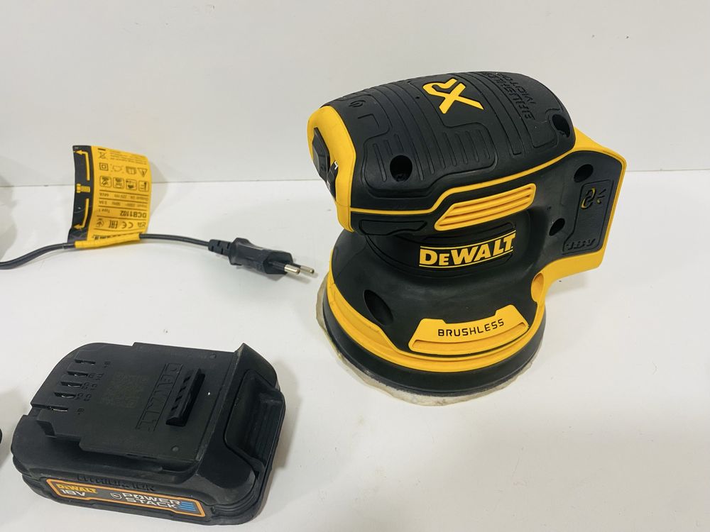 Dewalt slefuitor orbital rigips DCW 210