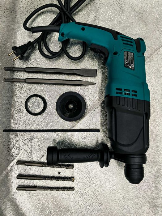 Ciocan rotopercutor 800W Schwartzmann 199 lei