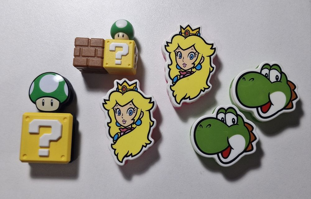 продам фигурки марио,  можно обмен