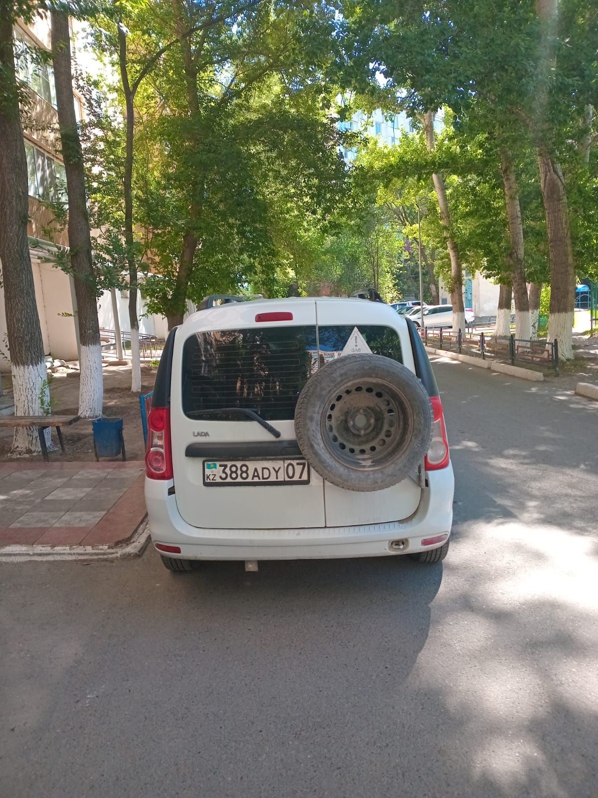 Продам лада ларгус