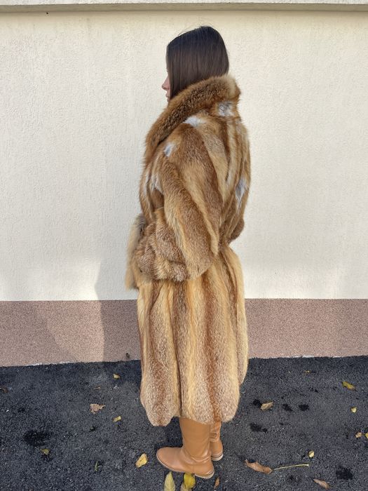 Haina din blana naturala de vulpe roscata