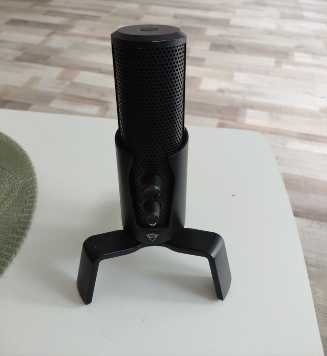 Microfon streaming 4-in-1 Trust GXT258 FYRU