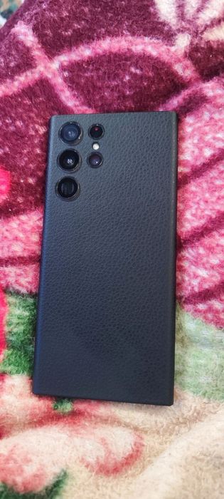 S 22 Ultra 5G. Dual sim. 256 GB.