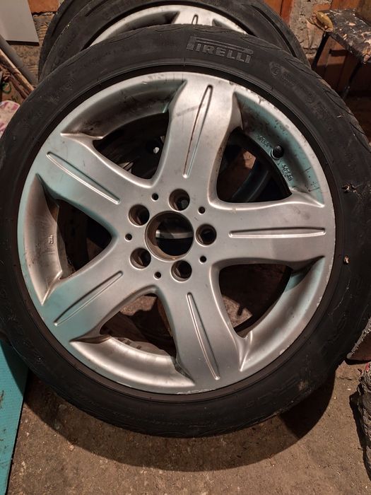 Има външни забележки.
Продавам джанти за Мерцедес 
Без кривини и завар