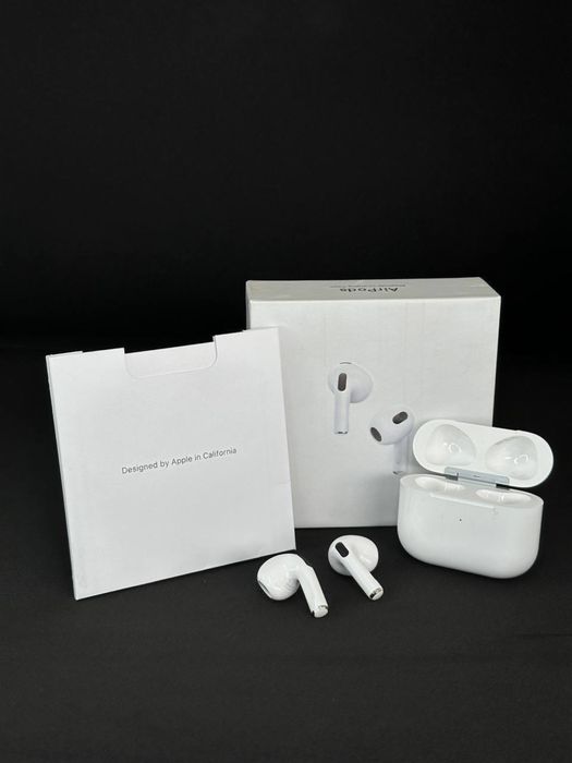 Dubai nusqa Airpods 3.