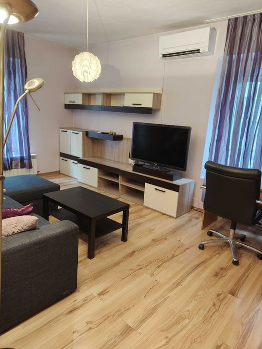 Хиподрума двустаен обзаведен, под наем