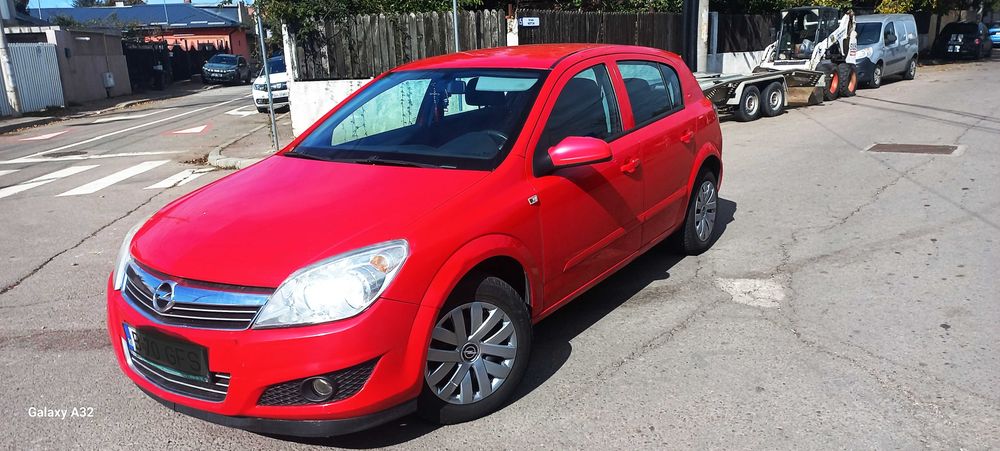 Opel Astra H 1,4 Ac functional itp nou 146000 km reali unic prop