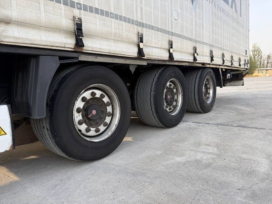 DAF XF460 EURO 6 + KRONE прицеп cотилади