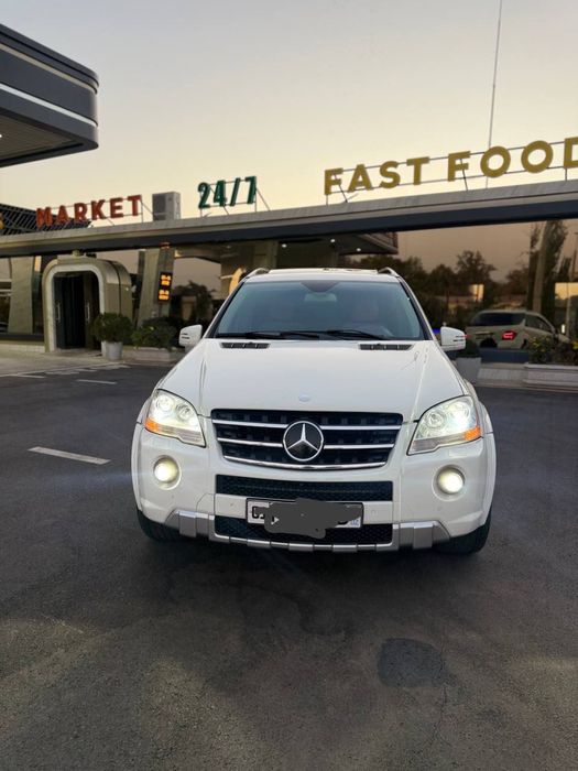 Mercedes-Benz ML 500