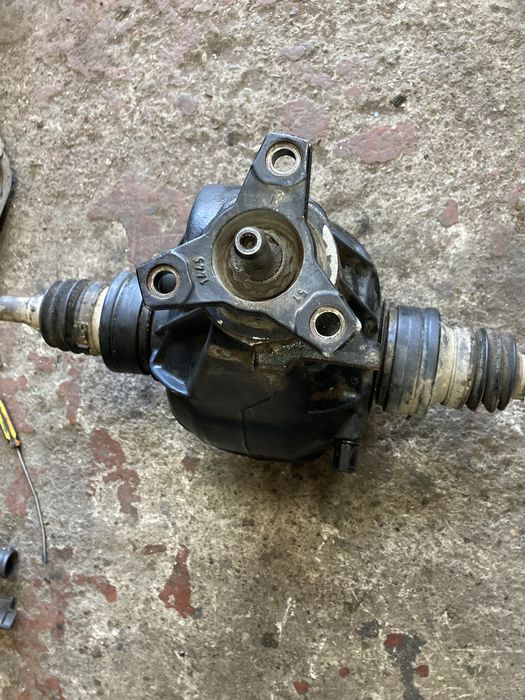 Mercedes w203 face 2.2cdi 150кс автомат комби Диференциал