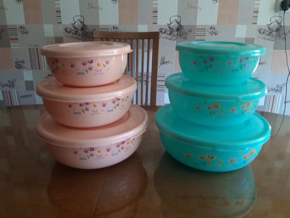 Наборы контейнеров