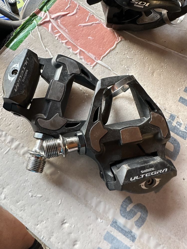 Pedale diferite modele