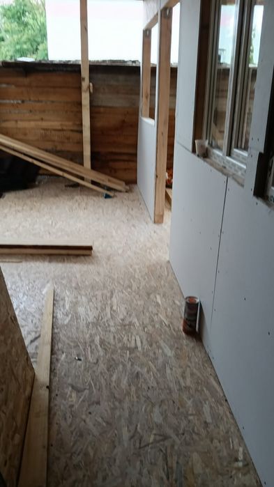 Acoperiș Nou lasă pe mâna noastră Montaj Rapid & Garanție