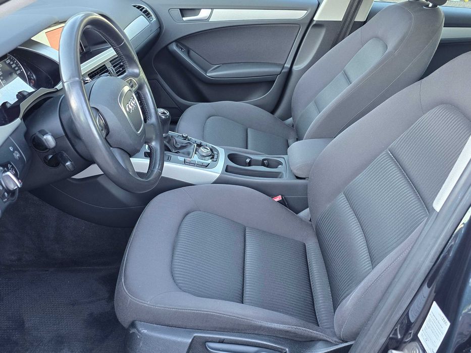 Audi A4 1.8i/6-ck./Газ.инж./Лизинг