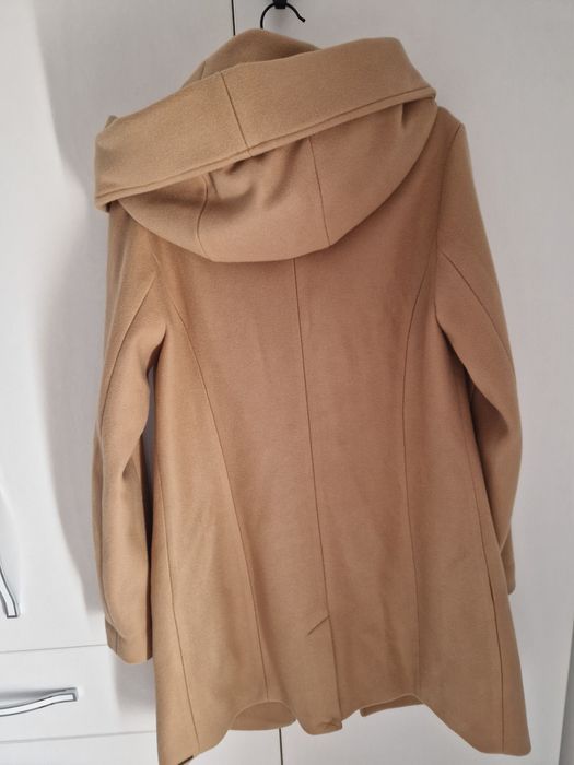 Palton gros cu glugă