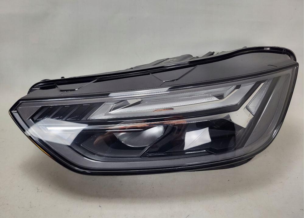 Far Faruri Audi Q5 80a Facelift stanga dreapta Full led