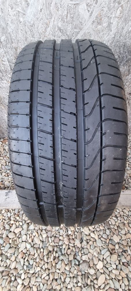 Anvelope Pirelli RunFlat RSC 255/40 R19 96Y Bridgestone 235/40 R19 96W