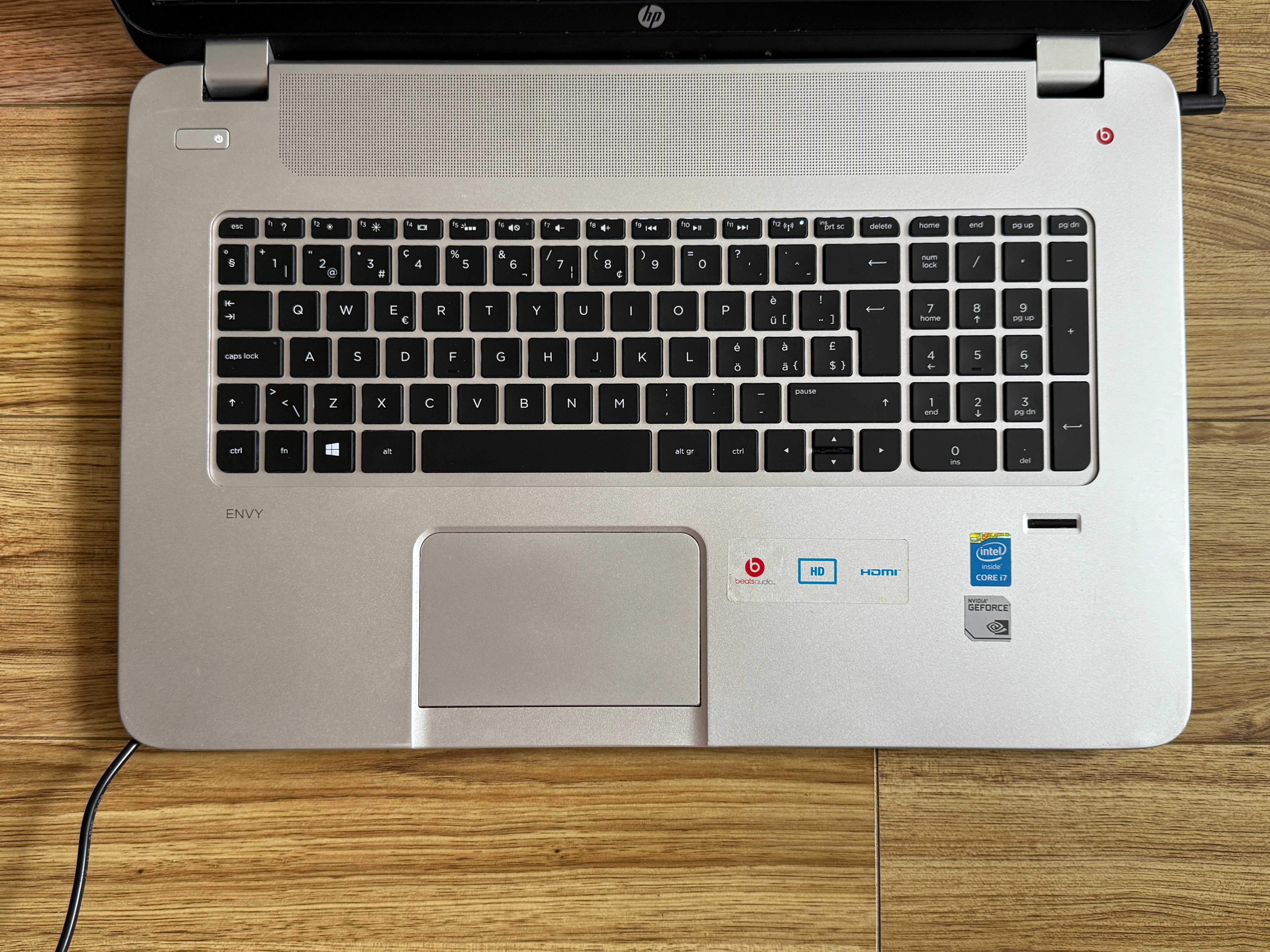 17.3 FHD HP Envy`i7-4702MQ/8GB RAM/256GB SSD/Nvidia 750M-4GB/Подсветка