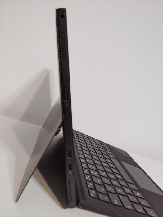Dell Latitude 5290 2 in 1 i5 8350U 16 GB RAM 256GB NVMe baterie slaba