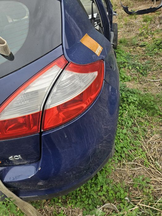 Tripla dreapta caroaerie renault megane 3 2009