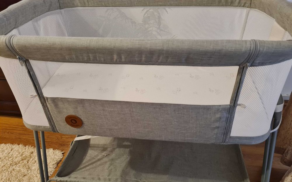 Co sleeper Lionelo Luna