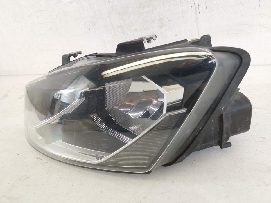 Ляв фар / Lqv far Volkswagen VW Polo 5 6R [фейслифт] Оригинален, в мно