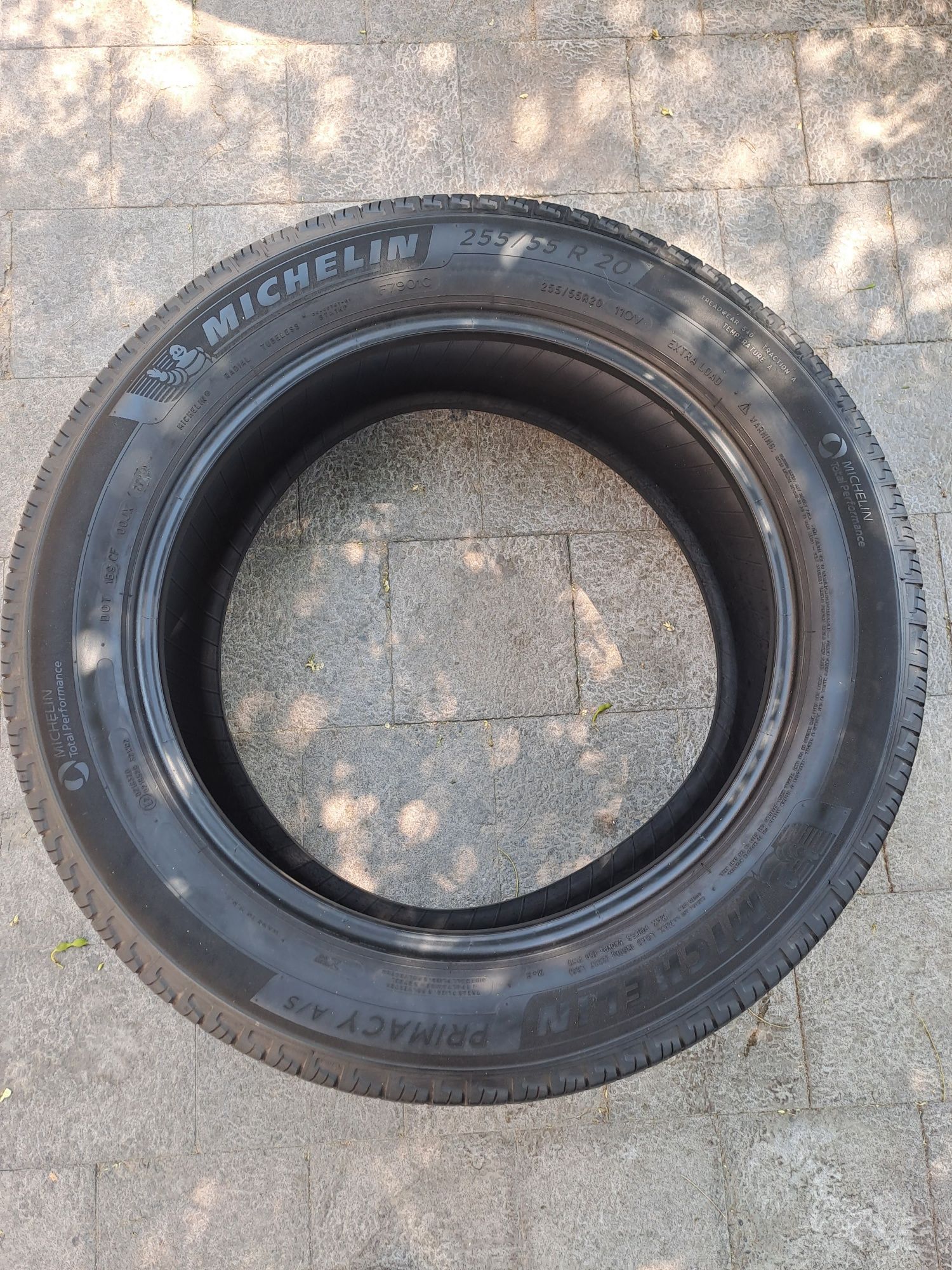 255/55/R20 Michelin