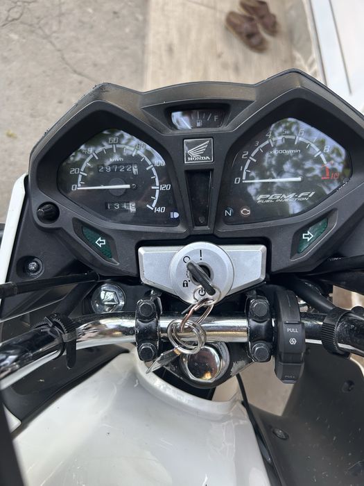 Honda cb125f 2015