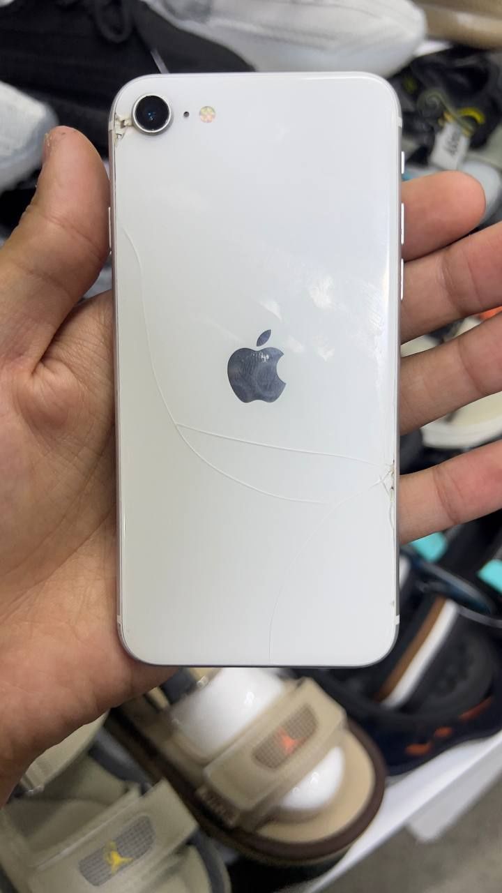 İphone Se 2020..