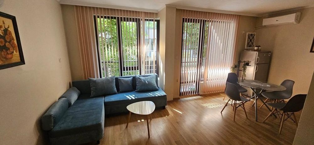 Двустаен апартамент под наем в кв. Каменица 1